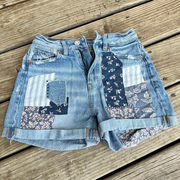 American Eagle shorts women's size 00, patchwork - Picture 1 of 8